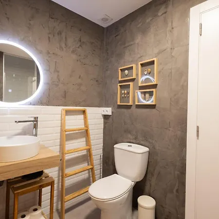 Florit Flats - The Pitiusas